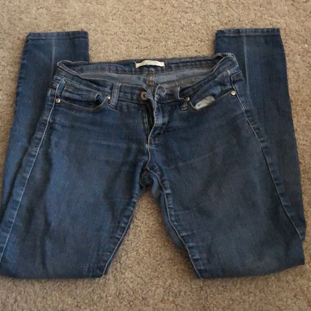Skinny jeans